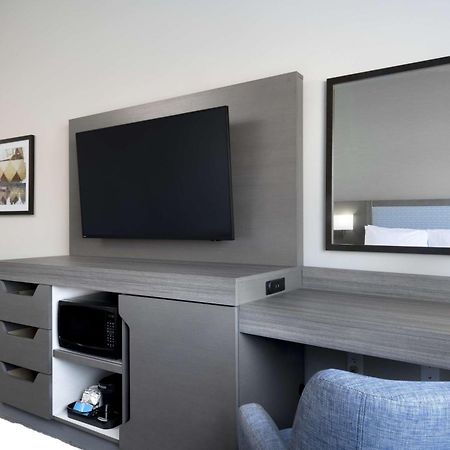 Hampton Inn & Suites St Charles Old Town Area, Mo Saint Charles ภายนอก รูปภาพ