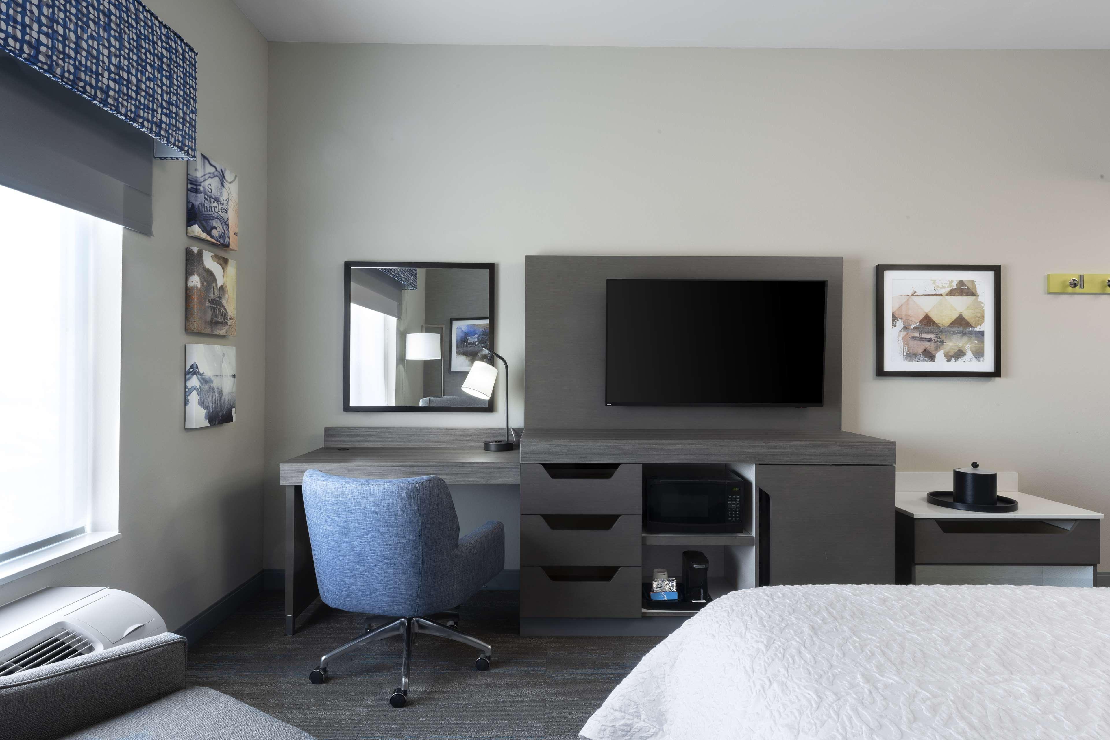 Hampton Inn & Suites St Charles Old Town Area, Mo Saint Charles ภายนอก รูปภาพ